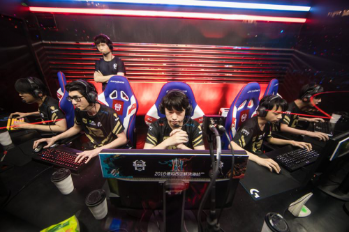 以保护其身 以保护其身