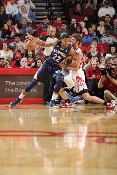 熊追布朗组 熊追布朗组