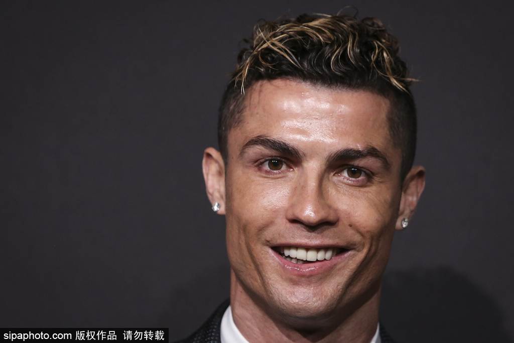 当代神偷！丹尼尔斯单赛季抢断球达226次 超越艾弗森成本世纪第一人