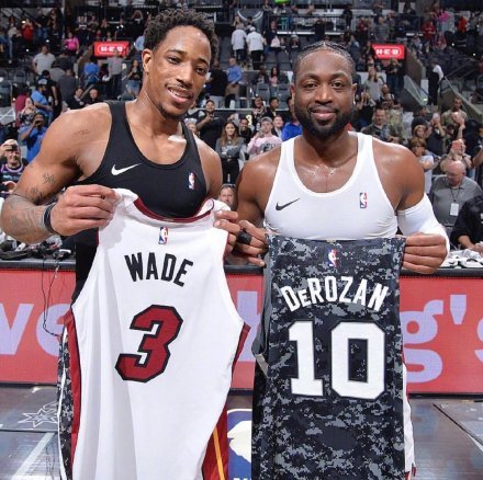 的帮助下 的帮助下