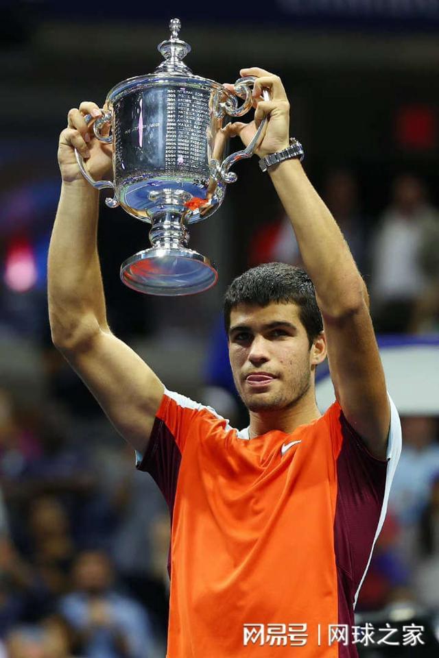 足球助威歌 足球助威歌